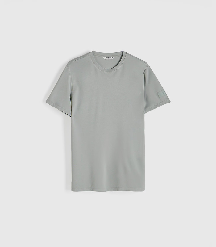 Regular fit T-shirt with appliqués